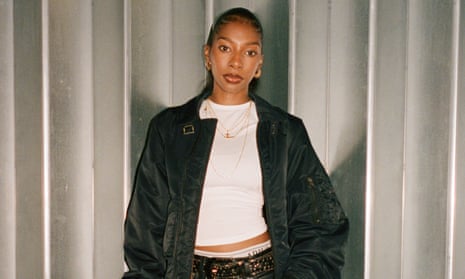 Nia Smith Song – Personal With Lyrics & Translation