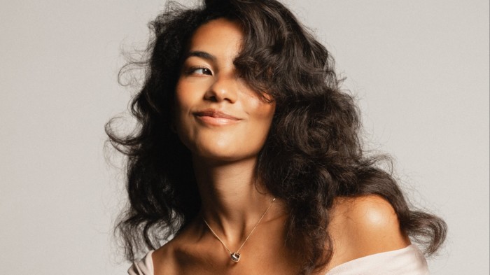 Lyrics, Chords & Download Song Olivia Dean – Man I Need