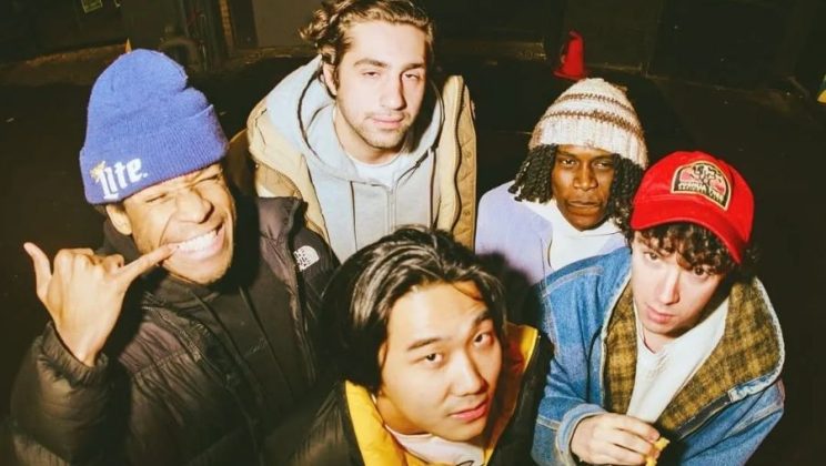 Song Lyrics, Chords & Download Whatmore – go!